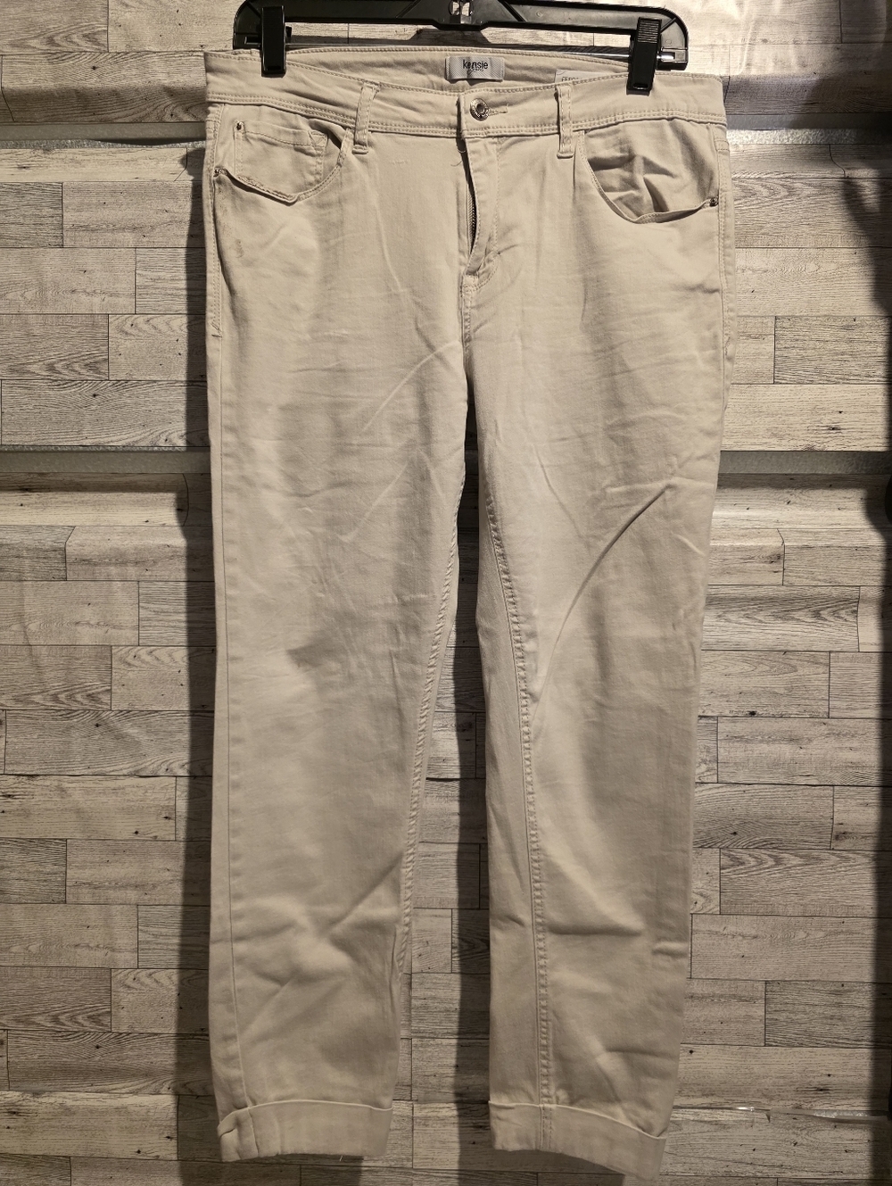 Kenzie Straight-Leg Jeans in Light Beige